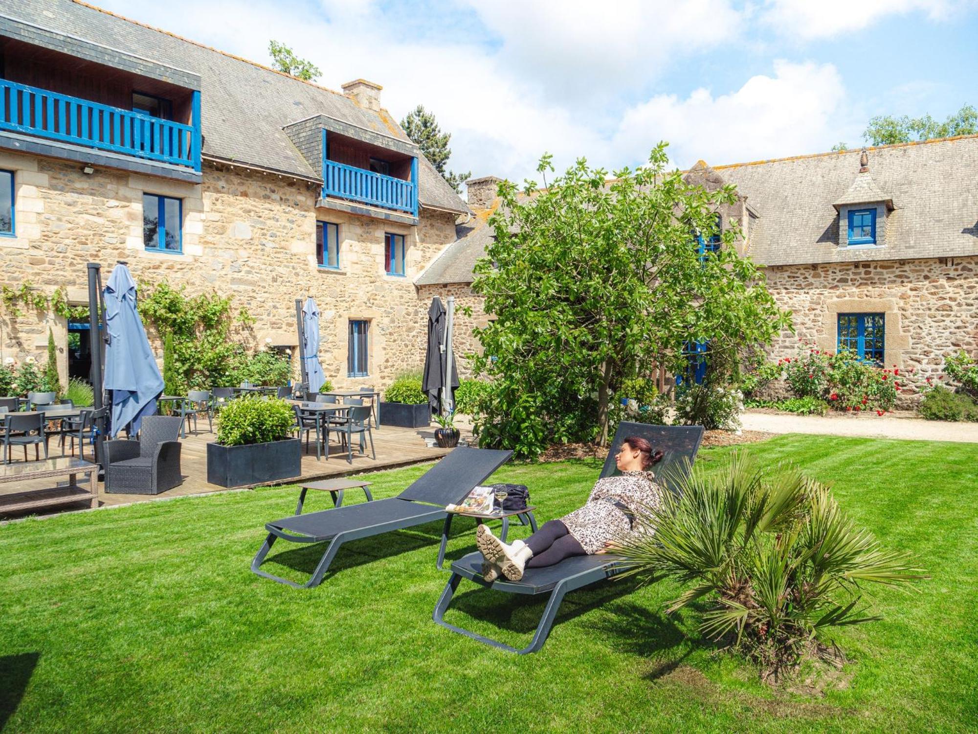 Logis Hotel Le Manoir Des Portes Lamballe Buitenkant foto
